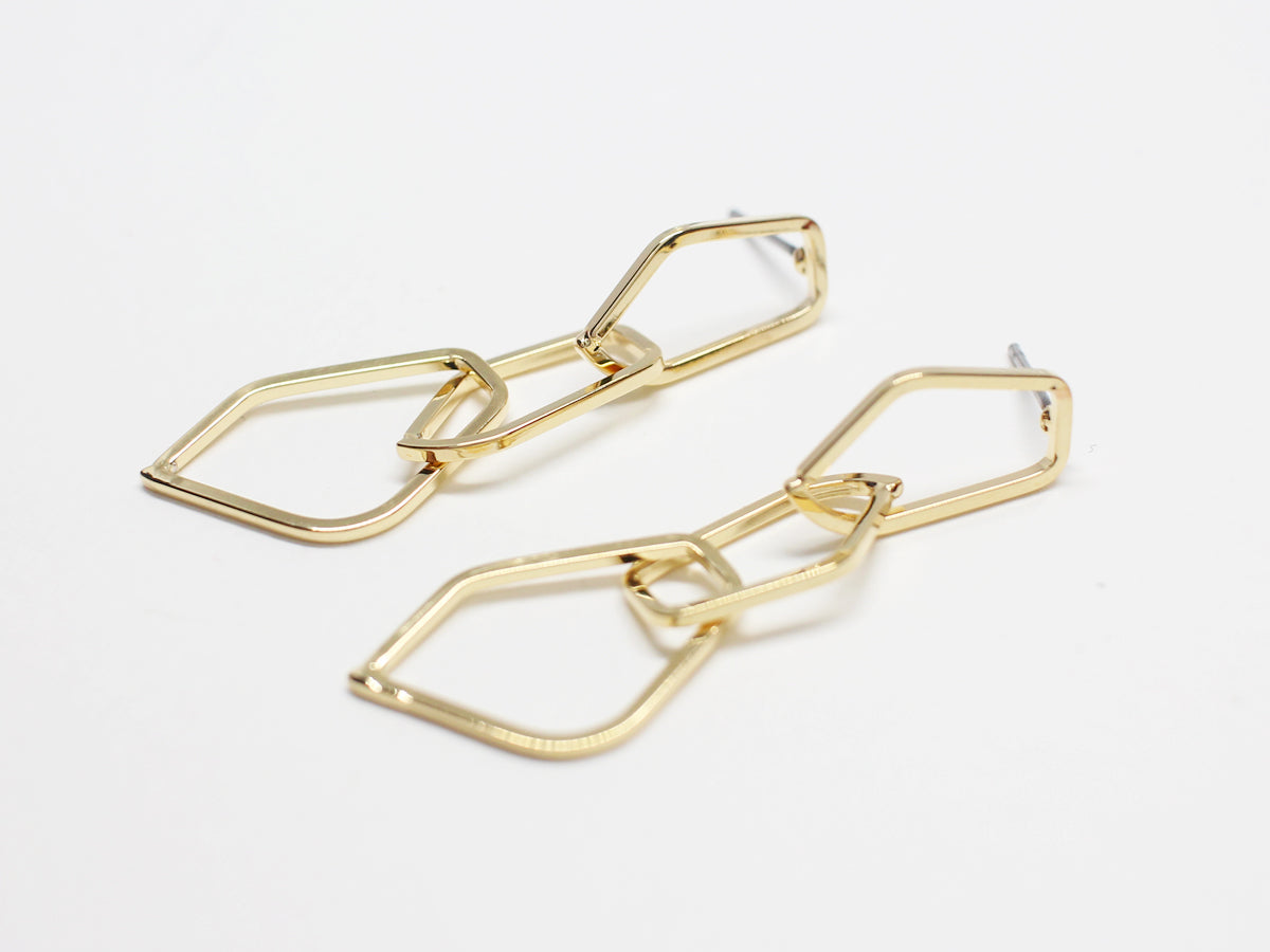 [E0355]/1 pair/Triad Pentagon Earrings/Zinc Alloy/Gold plated/50x14mm