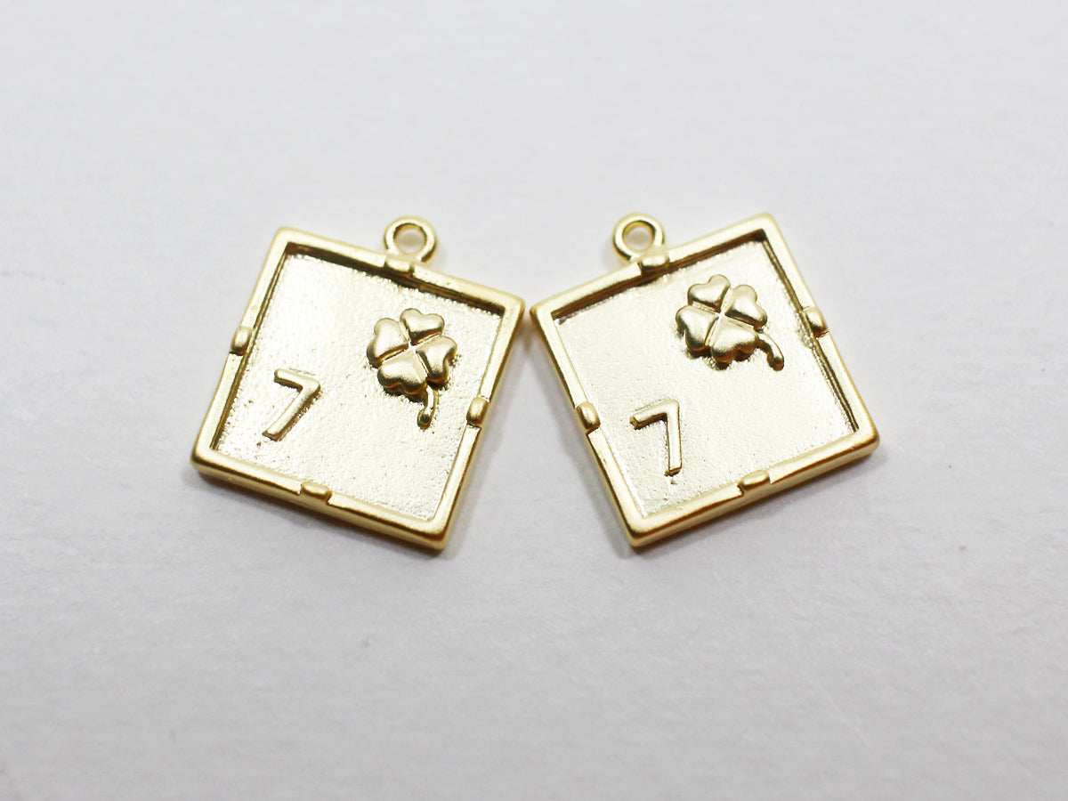 [P0991]2pcs/Framed Clover Pendant/Brass/Matte Gold/12.2x14.5mm