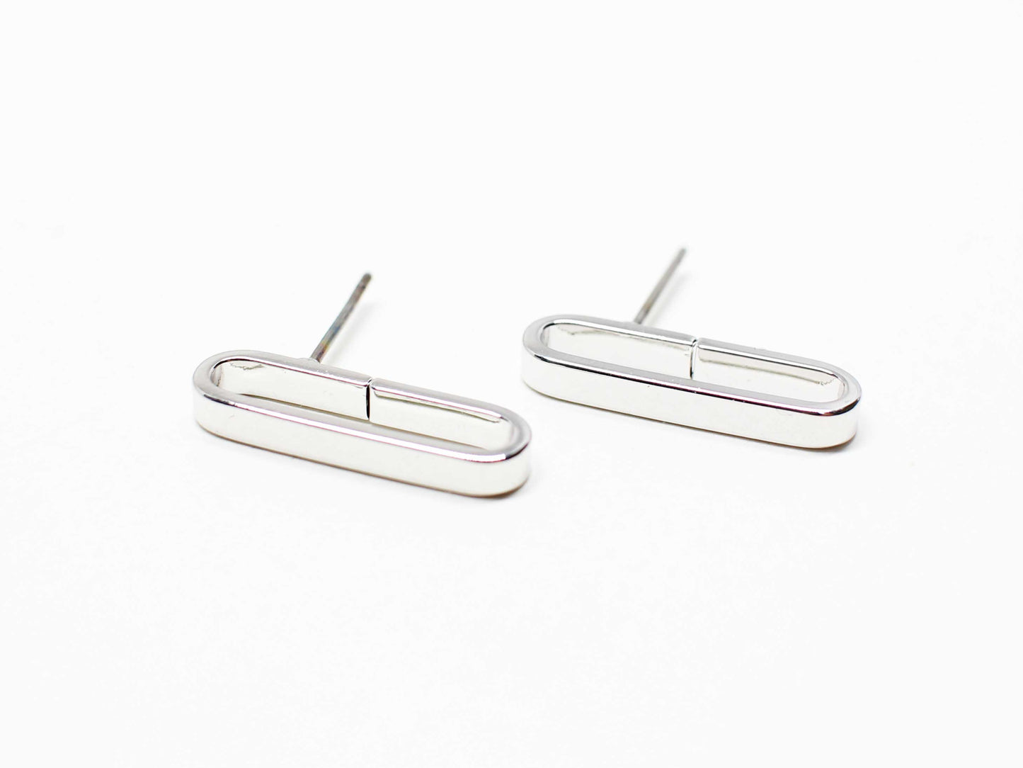 [E0373]/1 pair/Clip Earrings/Brass/Rhodium plated/20x2.7mm