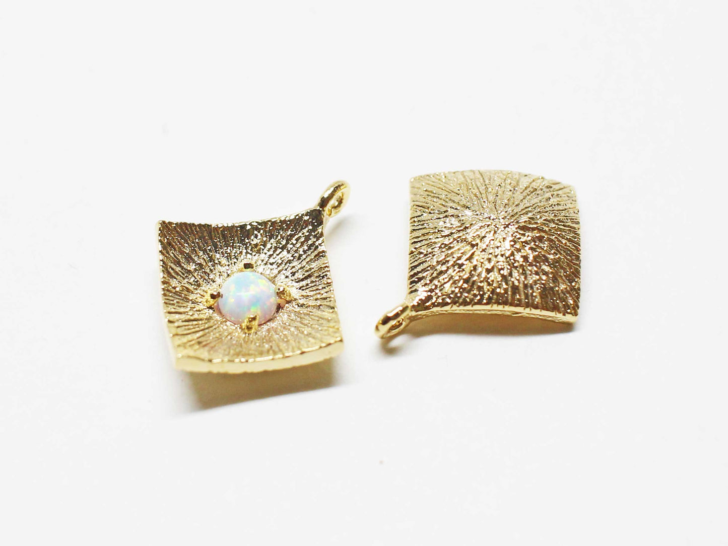 [P1022]2pcs/Rhombus White Opal Pendant/Brass /Gold/12x14mm