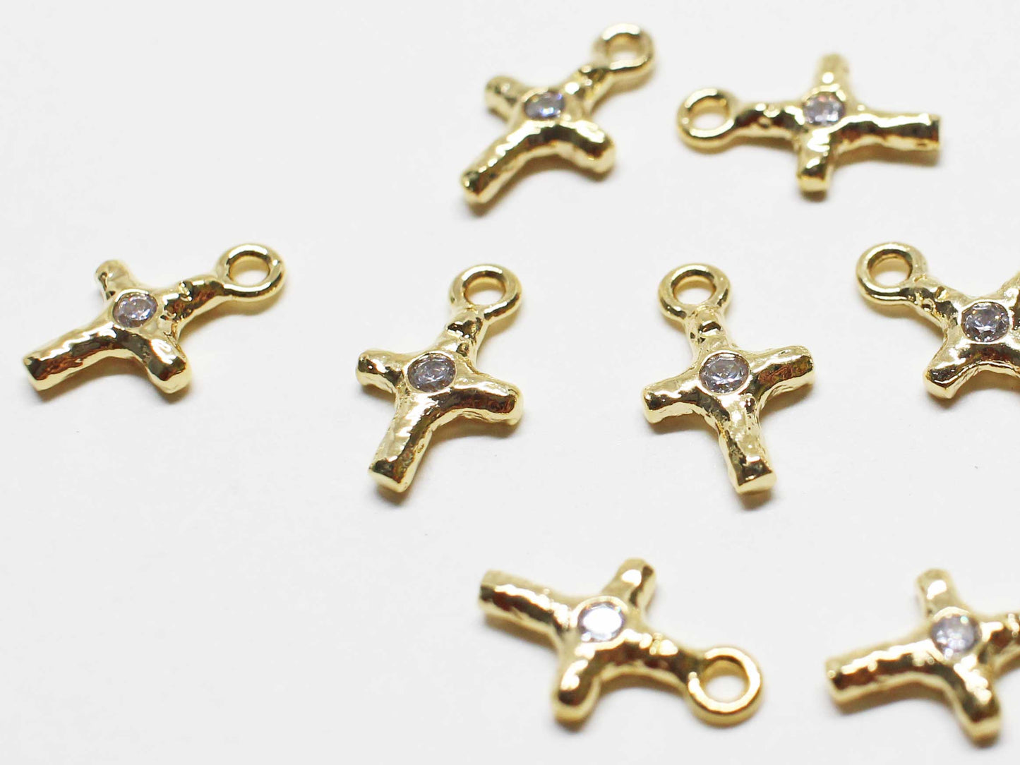 [P1026]2pcs/Tiny Cubic Cross charm/Brass /Gold/6.2x10.2mm