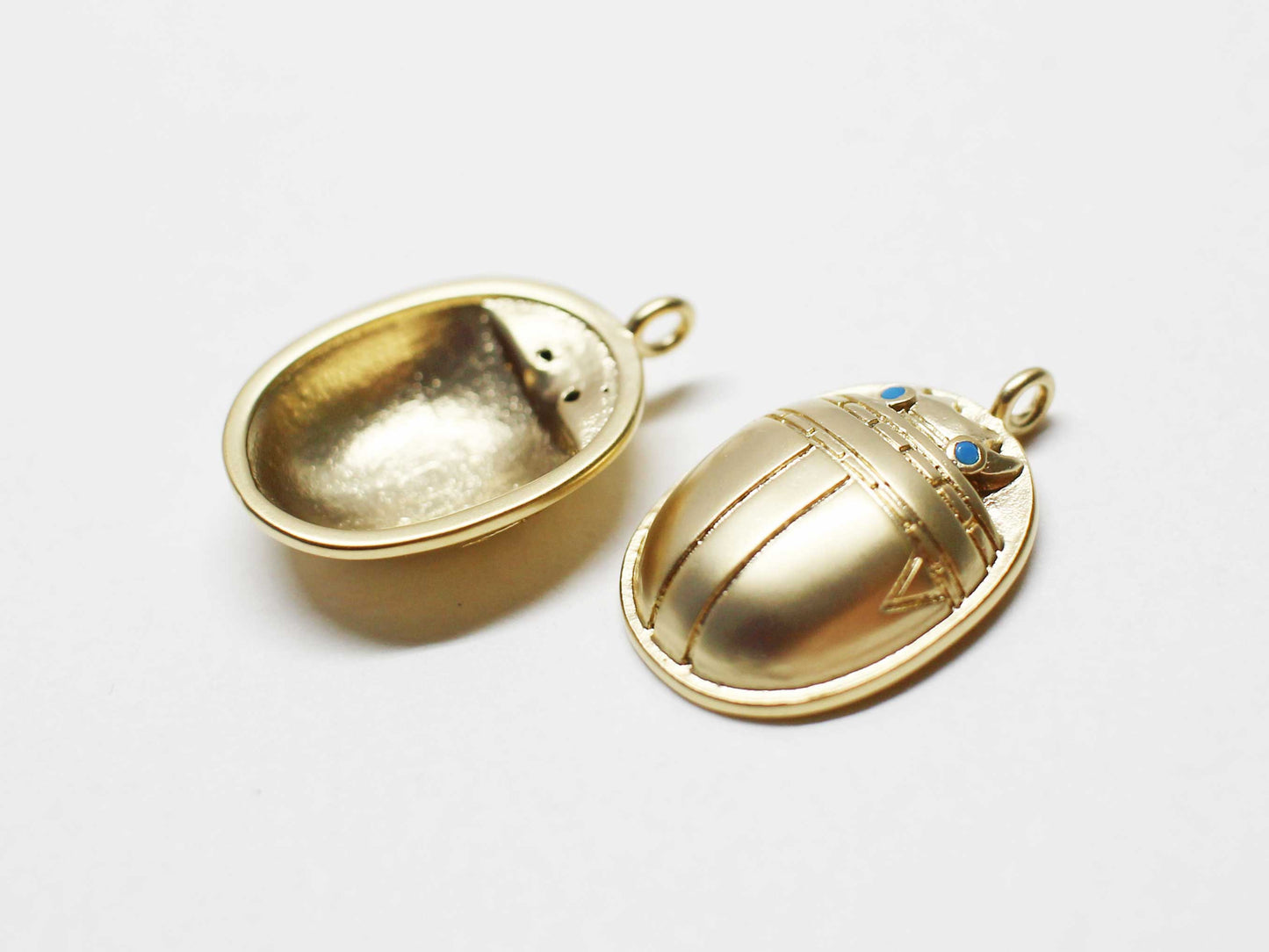 [P1031]2pcs/Turquoise Beetle charm/Brass /Matte Gold/ 18.3x12mm