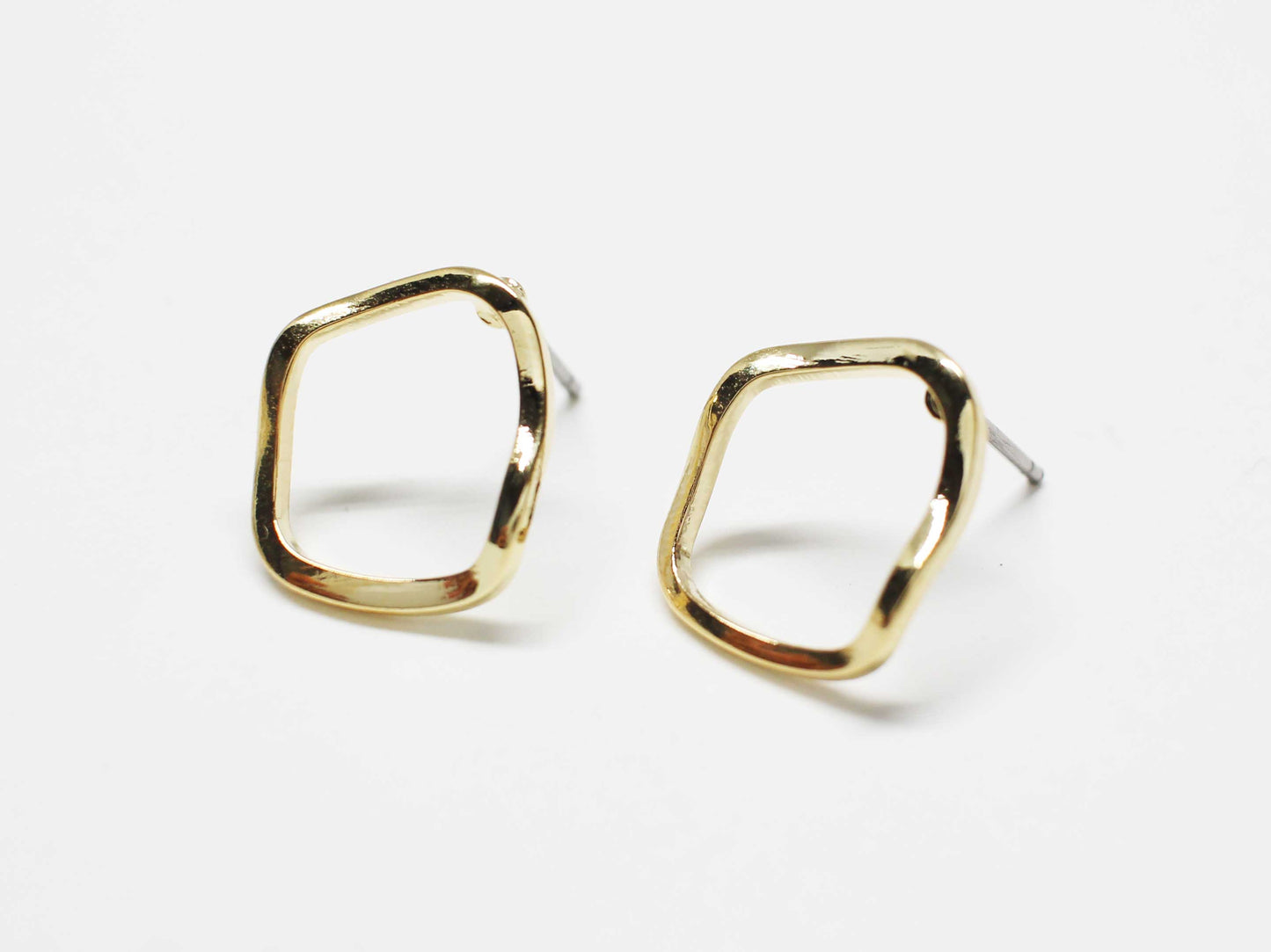 [E0394]/1 pair/Bumpy Rhombus Earrings/Brass/Gold plated/14.5x13mm