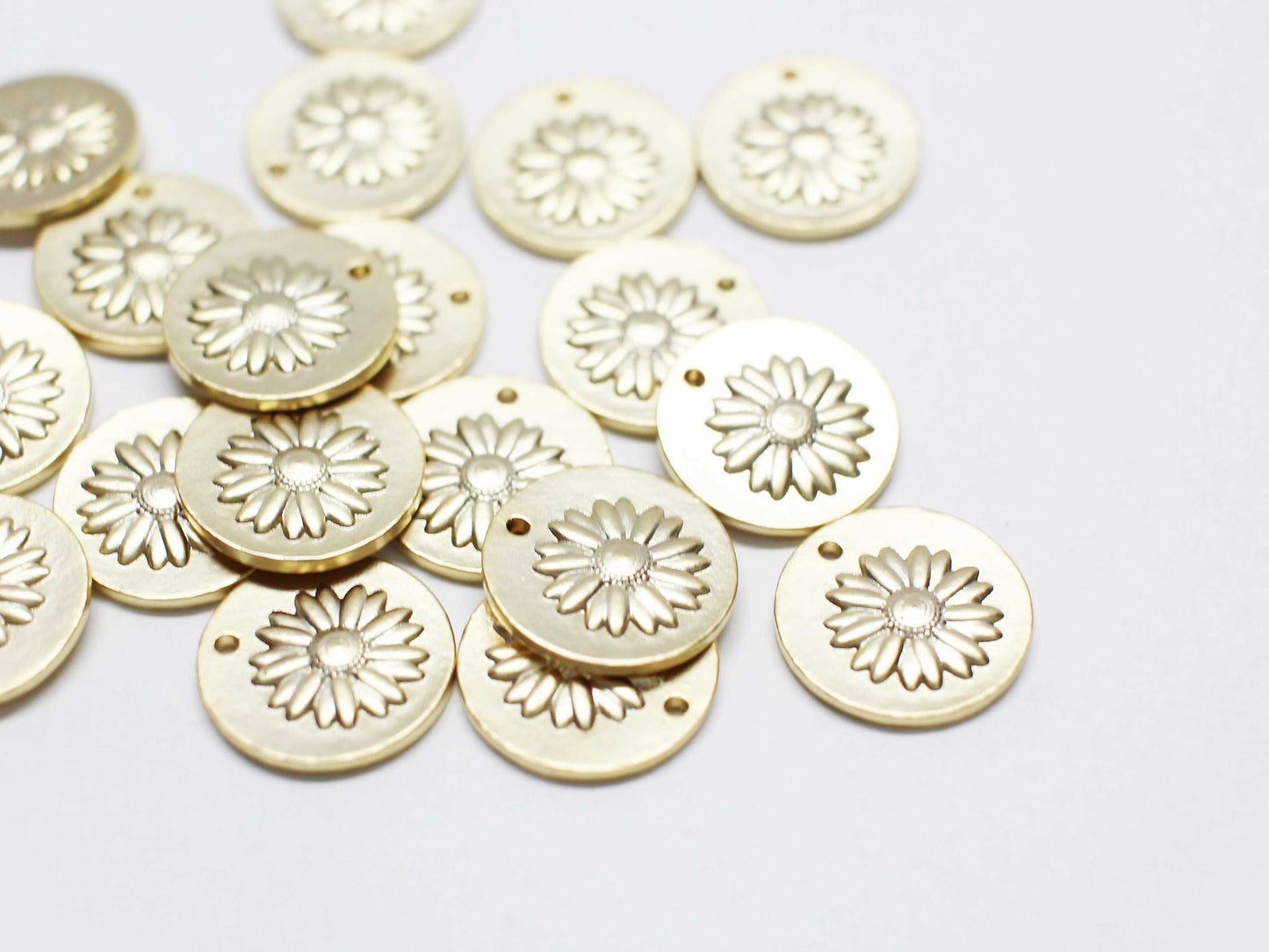 [P1076]2pcs/Coin dandelion charm/Brass/Matte Gold/11.5mm