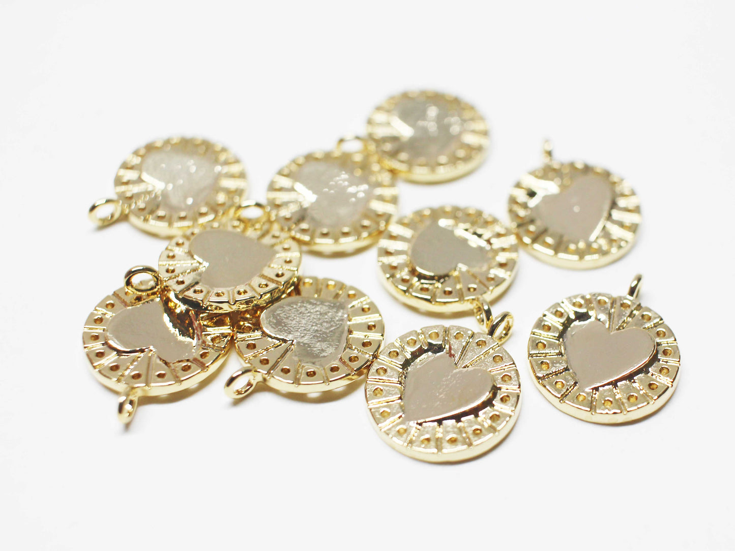 [P1118]/2pcs/Coin Heart Charm/Brass/Gold/13mm