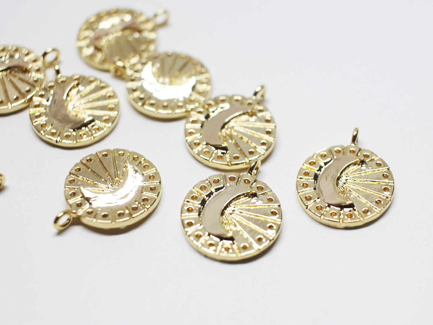 [P1119]/2pcs/Coin Crescent Charm/Brass/Gold/13mm