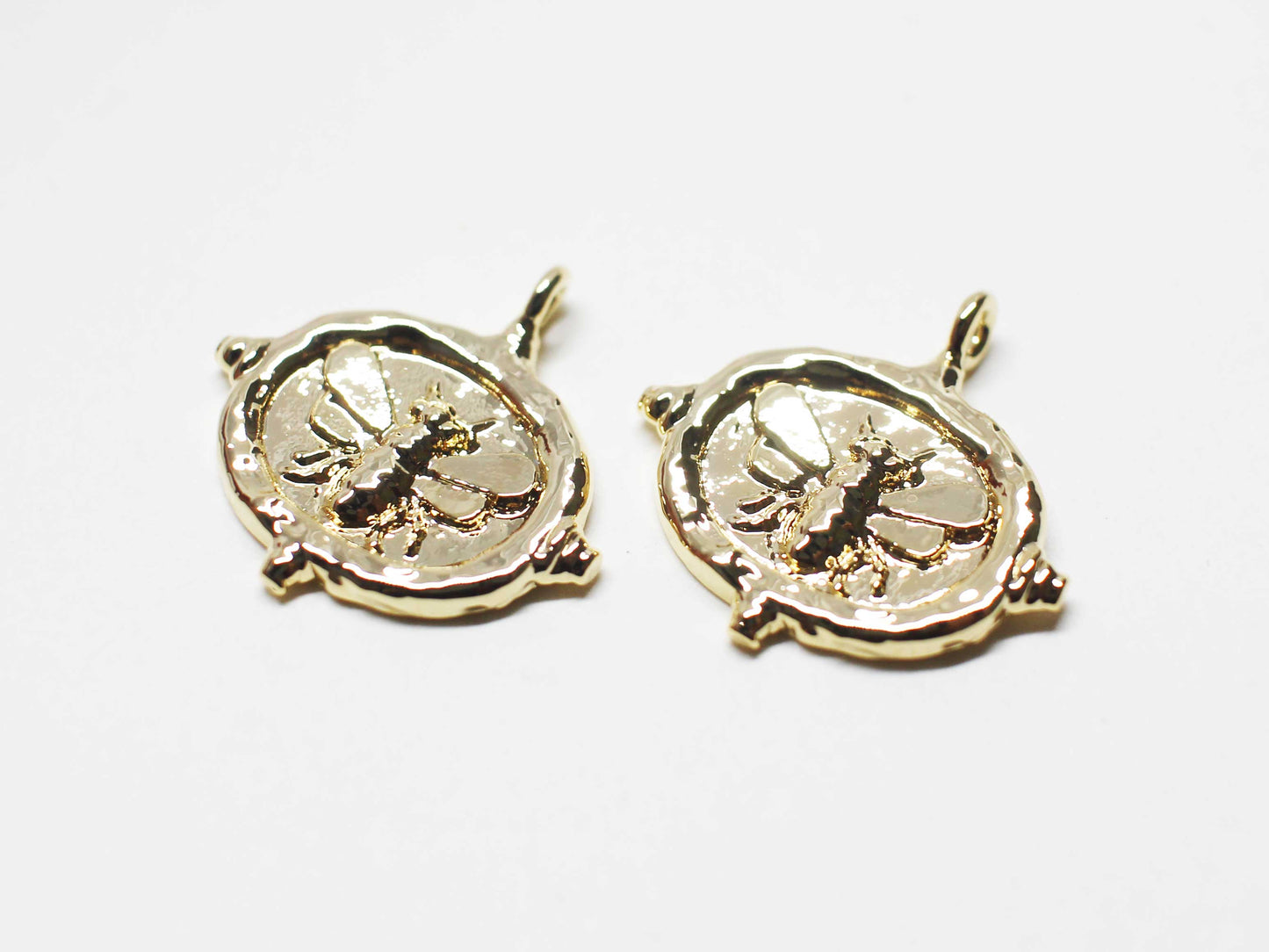 [P1120]/2pcs/Vintage Bee Charm/Brass/Gold/17.7x17.6mm