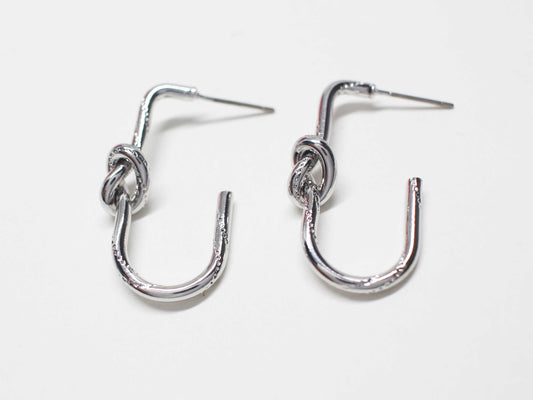 [E0417]/1 pair/Textured Knot Earrings/ Brass/Rhodium plated/30x7mm