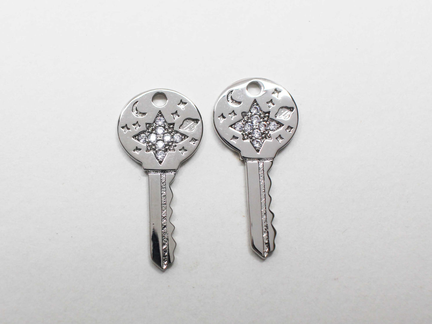 [P1159]/1pcs/ Cubic Key Charm/Brass/Rhodium/22x10.5mm