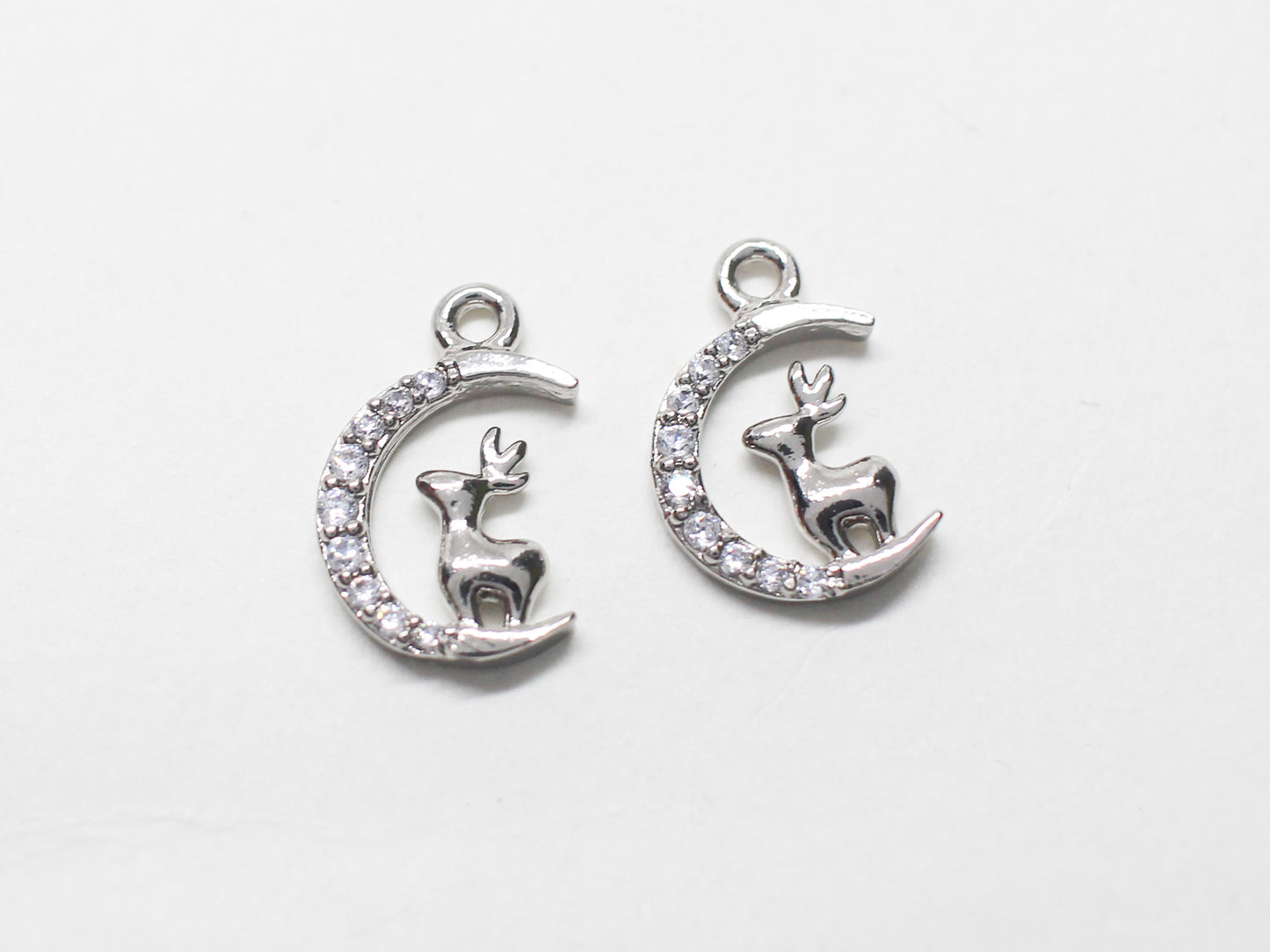 [P1160]/2pcs/Rudolph on Crescent charm/Brass/Rhodium/12x8mm