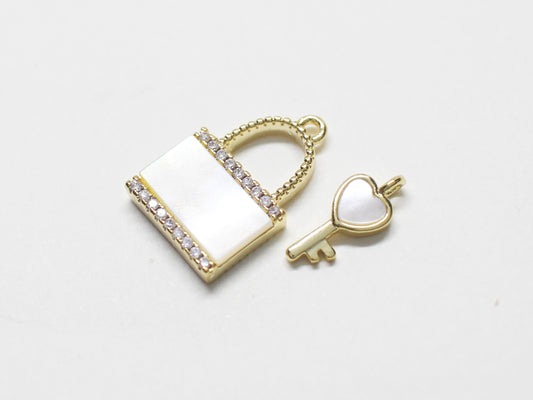 [P1165]1set/Cubic Mother of pearl Lock and key charm set/Brass/Gold/17x11mm (lock) 12x5mm (key)