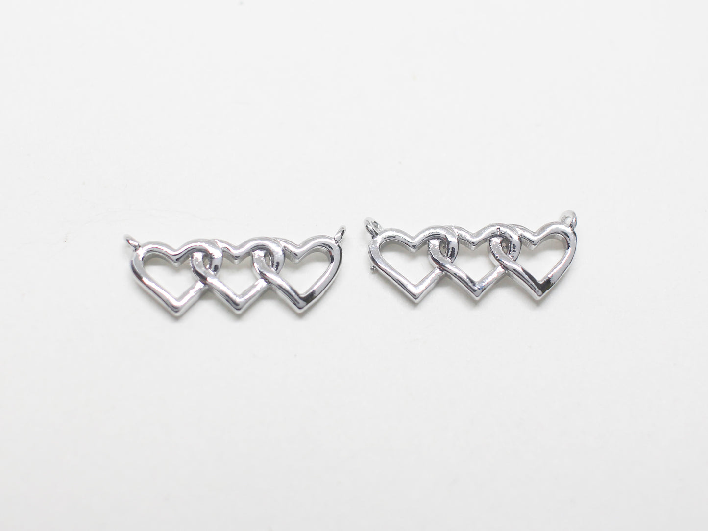 [P1166]2pcs/Triple hearts charm/Brass/Rhodium/16x8mm