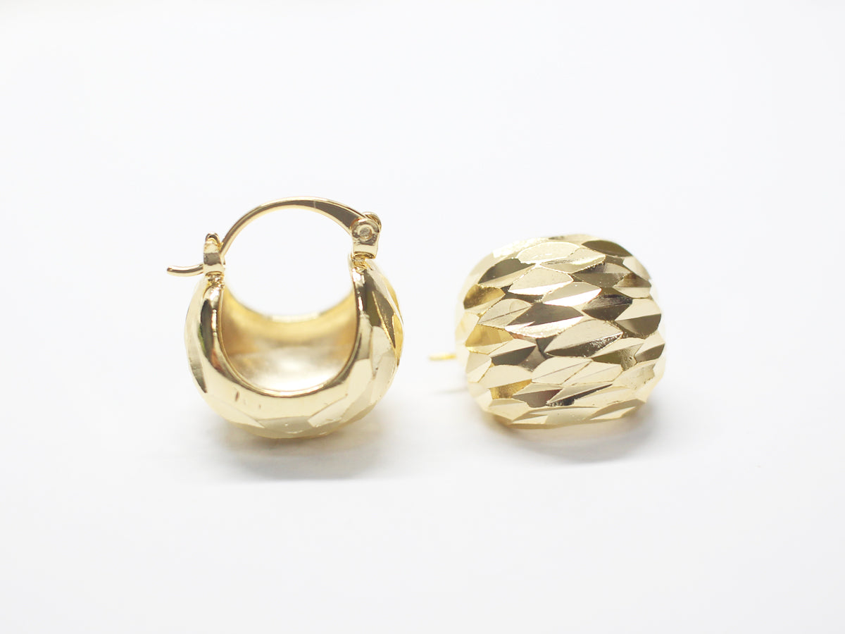 [E0431]/1 pair/Textured Bold Earclip/ Brass/Gold plated/17x15mm