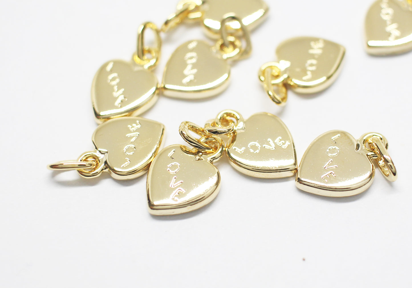 [P1168]2pcs/Letter Heart Charm with Link/Brass/Gold/13x6mm