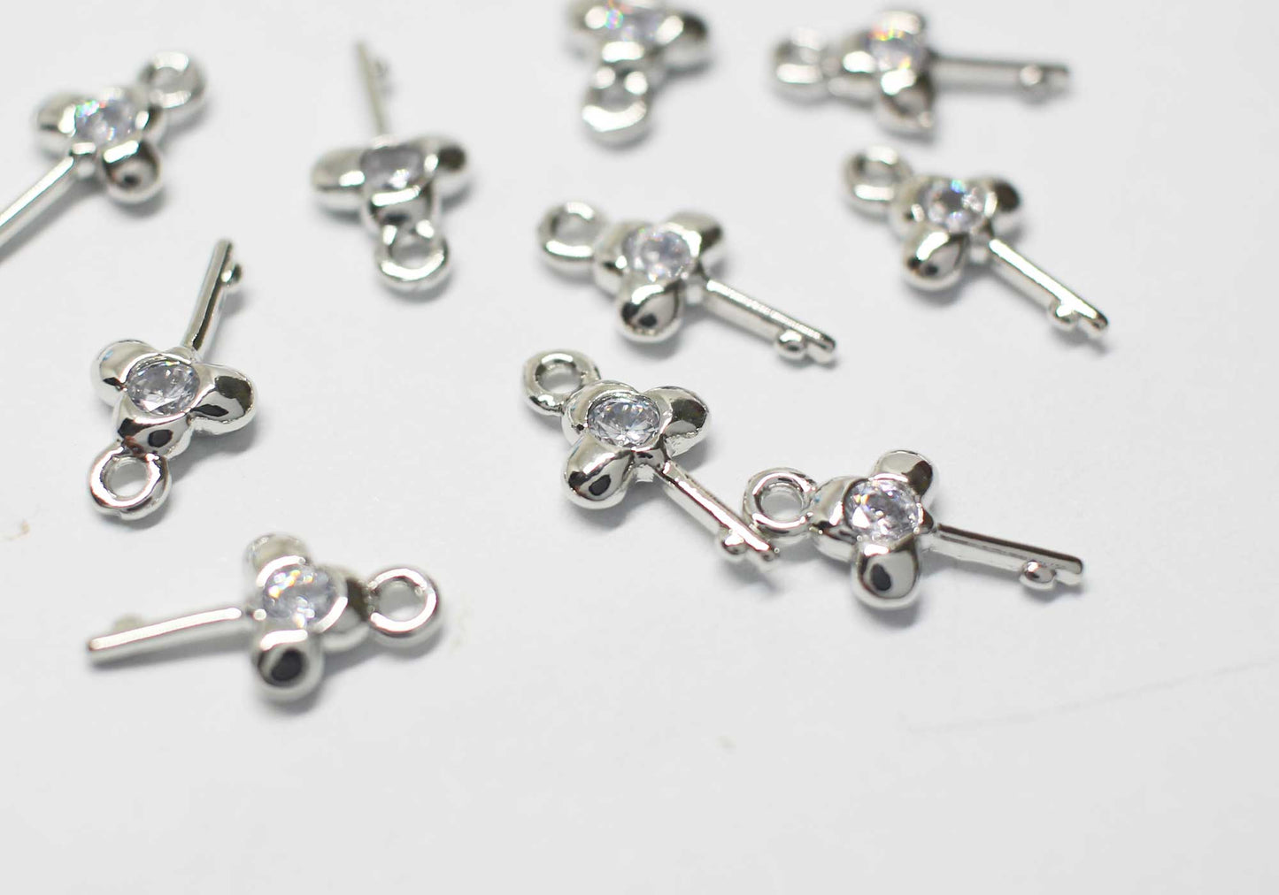 [P1169]2pcs/Mini Cubic Clover Key Charm/Brass/Rhodium/13.2x6.6mm